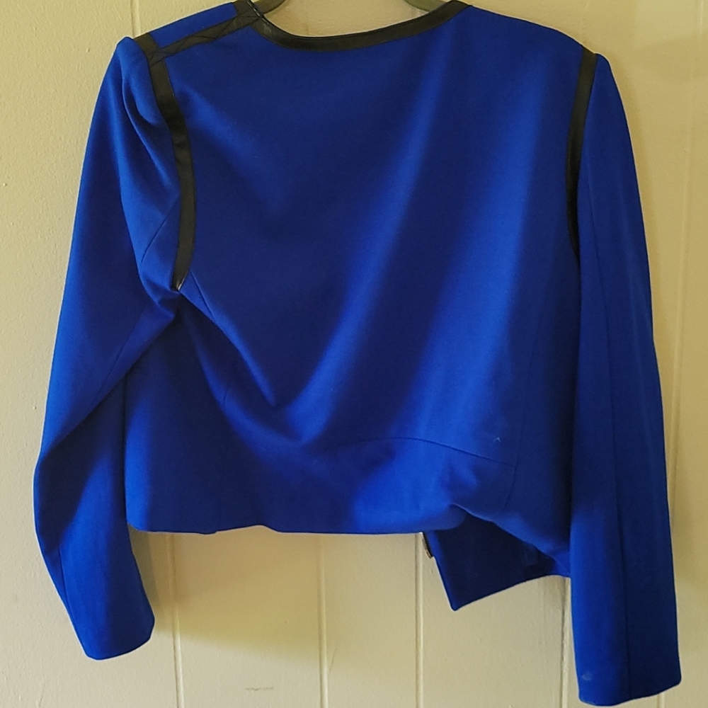 Blue jacket - Picture 4 of 4
